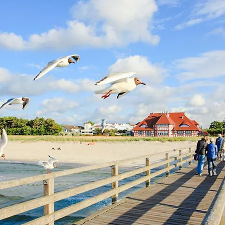 Poolaris Semesterbostad Gutgluck