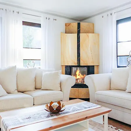 Poolaris Semesterbostad