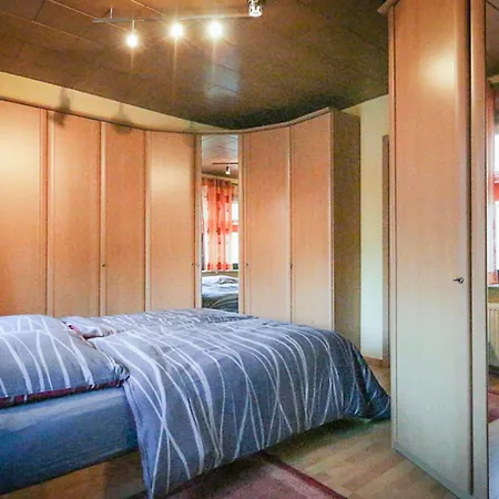 Poolaris Semesterbostad Gutgluck