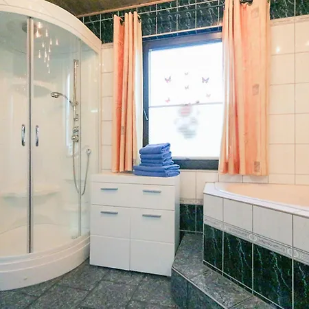 Poolaris Semesterbostad *