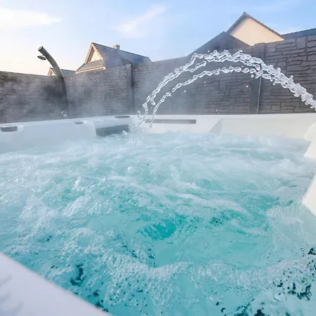 Poolaris Semesterbostad